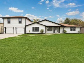 6415 Upshaw Drive, Houston TX 77396