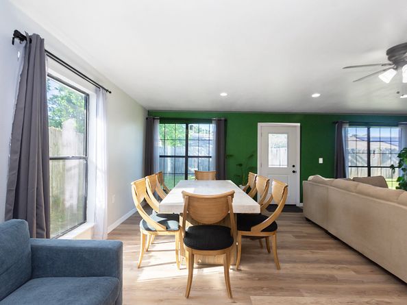 3718 Prudence Drive, Houston TX 77045