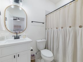 901 Lehman Street B, Houston TX 77018