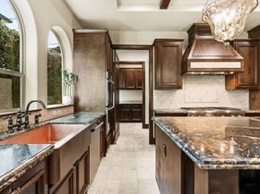 3751 Aberdeen Way, Houston TX 77025