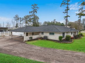 1743 S Houston Avenue, Humble TX 77396