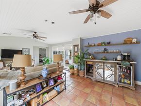 4054 Dumbarton Street, Houston TX 77025