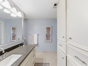 4054 Dumbarton Street, Houston TX 77025