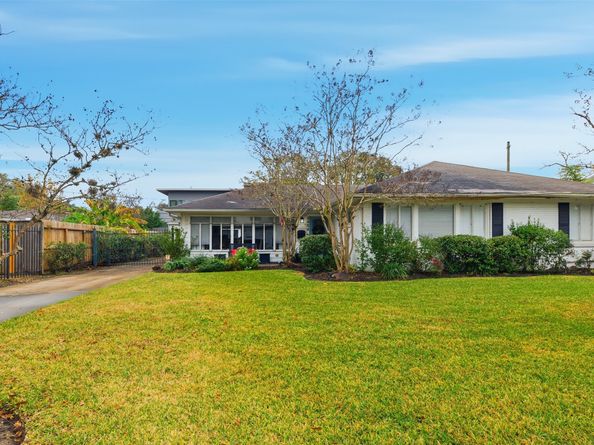 4054 Dumbarton Street, Houston TX 77025