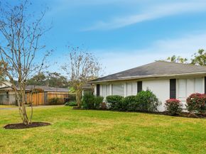 4054 Dumbarton Street, Houston TX 77025