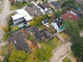 4054 Dumbarton Street, Houston TX 77025