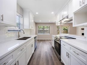 8826 Tanager Street, Houston TX 77036