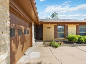 8826 Tanager Street, Houston TX 77036