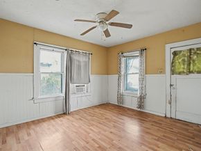 1222 Genova Street, Houston TX 77009