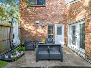 9234 Westwood Village Drive 17, Houston TX 77036