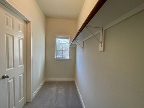 9103 Creekstone Lake Drive, Houston TX 77054