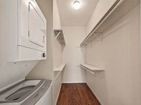 4041 Drake Street 118, Houston TX 77005