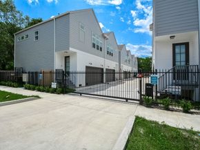 6017 Cypress Street, Houston TX 77074