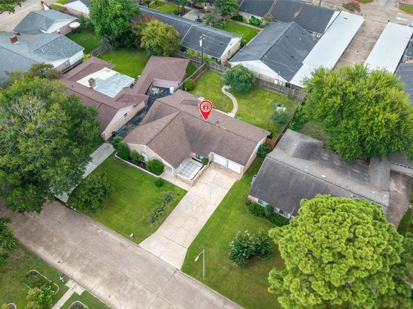 11411 Ash Creek Drive, Houston TX 77043