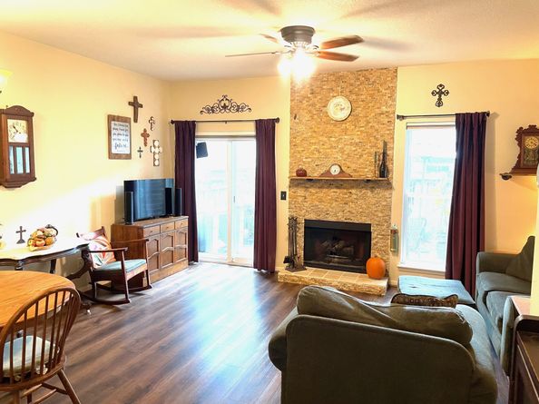 2910 Grants Lake Boulevard 1305, Sugar Land TX 77479