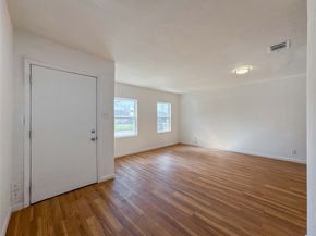 6011 Belmark Street, Houston TX 77033