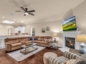 10 Pilot Rock Place, Tomball TX 77375