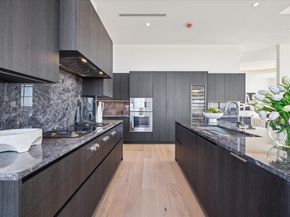 2323 San Felipe Street 1101, Houston TX 77019