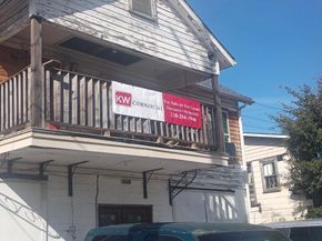 5501 Elysian Street, Houston TX 77009