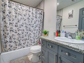 8134 Richland Drive A B, Houston TX 77028