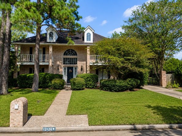 12126 Cypresswood Drive, Houston TX 77070