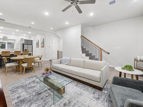 6342 Paddington Bend Drive, Houston TX 77008