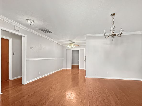 10437 Wolbrook Street, Houston TX 77016