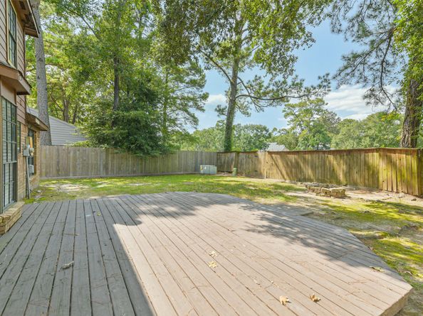 3215 Golden Willow Drive Drive, Kingwood TX 77339