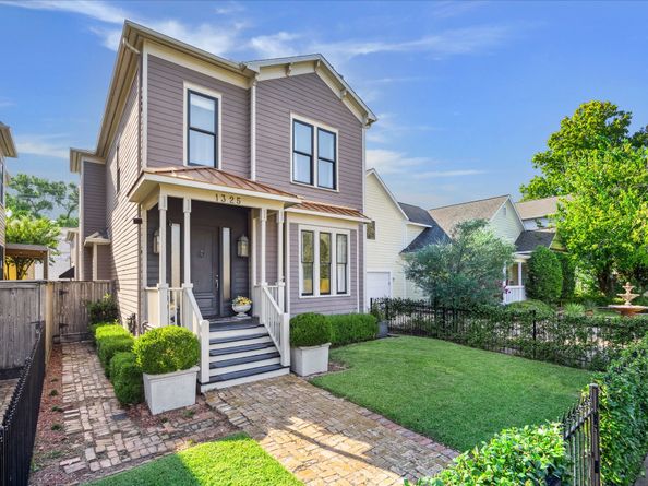 1325 Ashland Street, Houston TX 77008