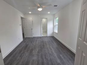 6742 MADRID Street, Houston TX 77021