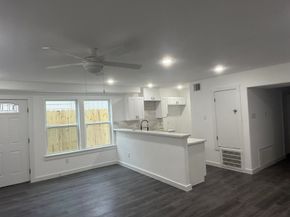 6742 MADRID Street, Houston TX 77021