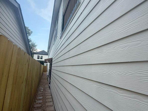 6742 MADRID Street, Houston TX 77021