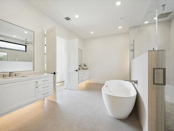 6534 Corbin Street, Houston TX 77055