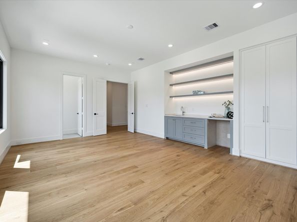 6534 Corbin Street, Houston TX 77055