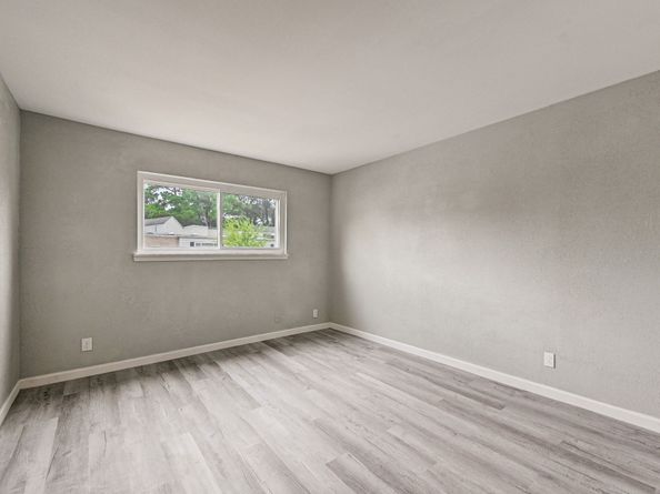 13194 Trail Hollow Drive, Houston TX 77079