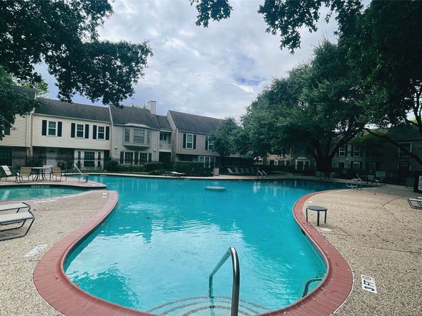 13194 Trail Hollow Drive, Houston TX 77079