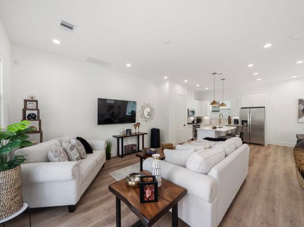 1503 Evelyn Street, Houston TX 77009