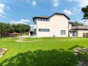 17522 Redleaf Hollow Lane, Houston TX 77095