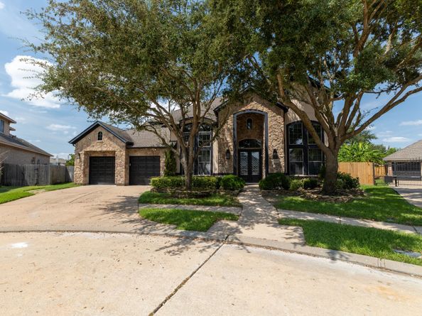 17522 Redleaf Hollow Lane, Houston TX 77095