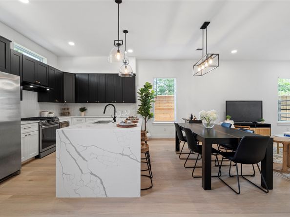 4110 Cortlandt Street, Houston TX 77018