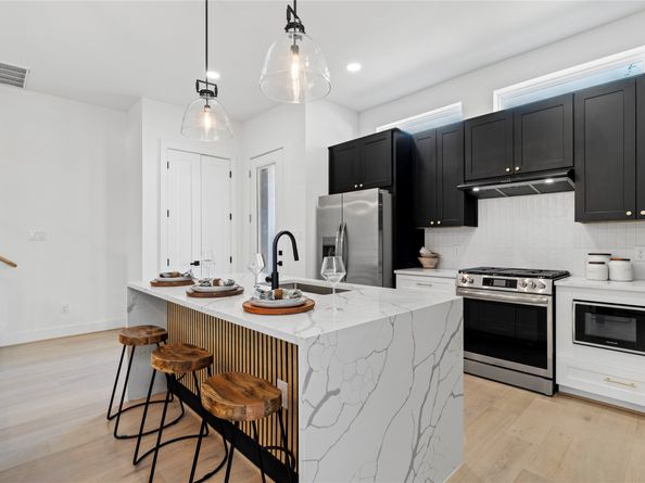 4110 Cortlandt Street, Houston TX 77018