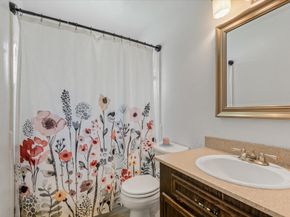 15718 Havenhurst Drive, Houston TX 77059