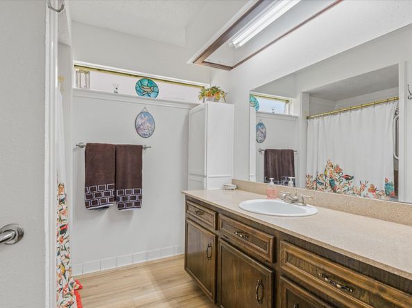 15718 Havenhurst Drive, Houston TX 77059