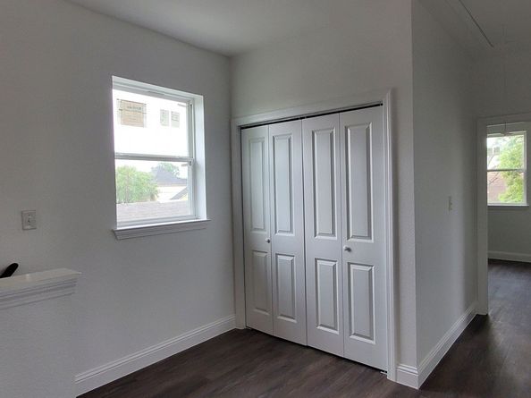 2615 Campbell Street, Houston TX 77026