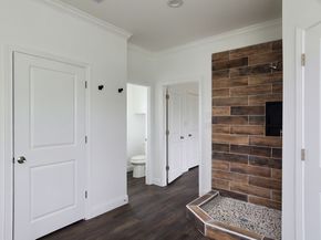 2615 Campbell Street, Houston TX 77026