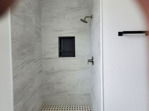 2615 Campbell Street, Houston TX 77026