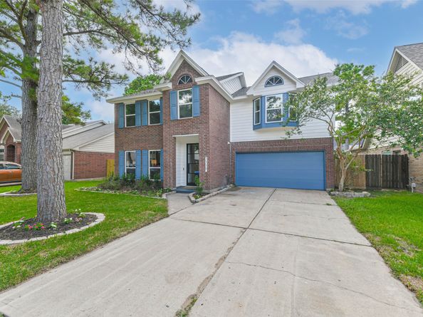 7719 Woodlett Court, Houston TX 77095