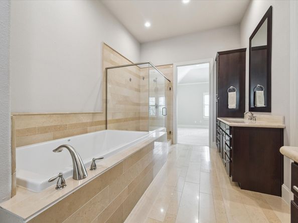 8724 Emnora Lane, Houston TX 77080