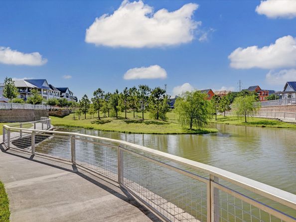 8724 Emnora Lane, Houston TX 77080