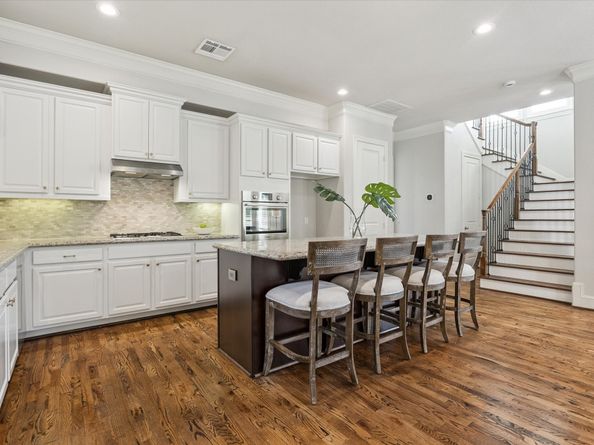 8724 Emnora Lane, Houston TX 77080